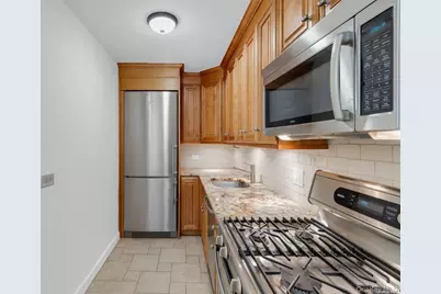 345 E 93rd Street #4K, New York, NY 10128 - Photo 3