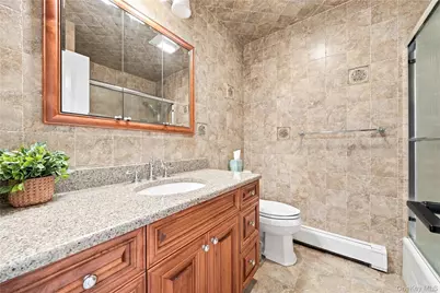 24 Alma Street, Sayville, NY 11782 - Photo 23