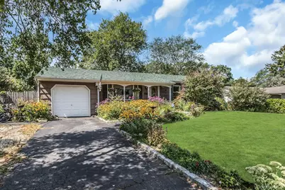 8 Baymens Court, Sayville, NY 11782 - Photo 1