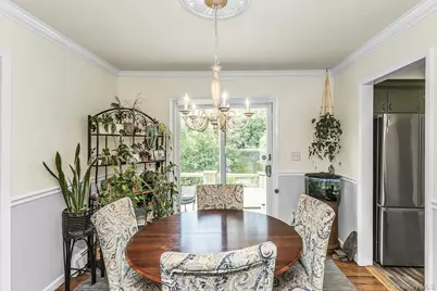 8 Baymens Court, Sayville, NY 11782 - Photo 9