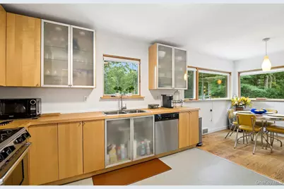 4 Lincoln Street, Sag Harbor, NY 11963 - Photo 17