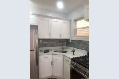 88-05 91st Avenue, Woodhaven, NY 11421 - Photo 9