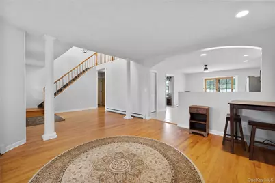 50 Washburn Street, Lake Grove, NY 11755 - Photo 11