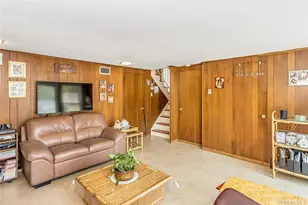 76 Robby Ln, Manhasset Hills, NY 11040 - Photo 13