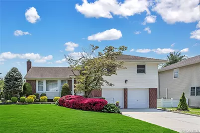 76 Robby Lane, Manhasset Hills, NY 11040 - Photo 1