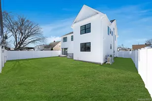 35 Cotton, Levittown, NY 11756 - Photo 5