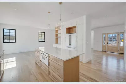 35 Cotton, Levittown, NY 11756 - Photo 15