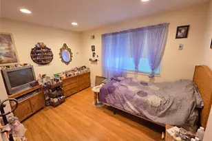 234 Springmeadow Dr, Holbrook, NY 11741 - Photo 3
