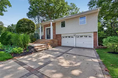 11 Penguin Lane, Commack, NY 11725 - Photo 31