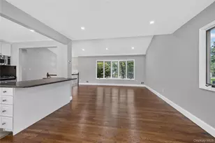 11 Penguin Ln, Commack, NY 11725 - Photo 11