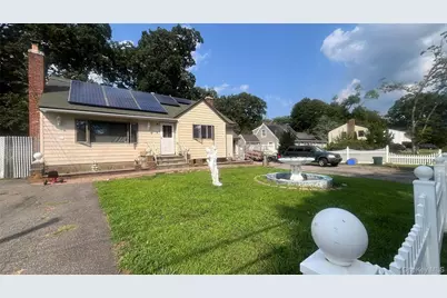 44 Lafayette Avenue, Amityville, NY 11701 - Photo 3