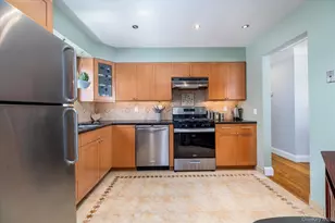 145 Bismark Ave, Valley Stream, NY 11581 - Photo 7