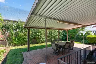43 Stewart Ave, Garden City, NY 11530 - Photo 17
