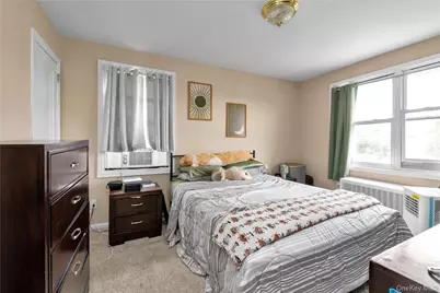 73 Liberty Avenue, Mineola, NY 11501 - Photo 13