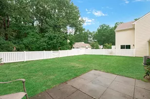 112 Dari Dr, Holbrook, NY 11741 - Photo 19