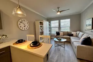75 E Hoffman Ave, Lindenhurst, NY 11757 - Photo 5
