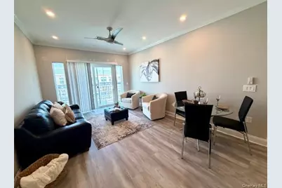 75 E Hoffman Avenue #4083, Lindenhurst, NY 11757 - Photo 5
