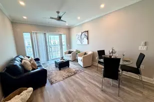 75 E Hoffman Ave, Lindenhurst, NY 11757 - Photo 5