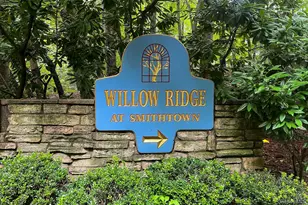 23 Willow Ridge Dr, Smithtown, NY 11787 - Photo 35