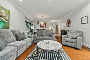 23 Willow Ridge Dr, Smithtown, NY 11787 - Photo 9