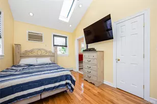 88-35 75th Ave, Glendale, NY 11385 - Photo 17