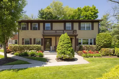 414 Pawnee Court, Suffern, NY 10901 - Photo 1