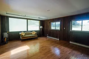 21 Courts Ln, Hudson, NY 12534 - Photo 17