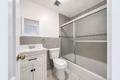 919 Bryant Avenue, Bronx, NY 10474 - Photo 5