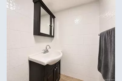 919 Bryant Avenue, Bronx, NY 10474 - Photo 11