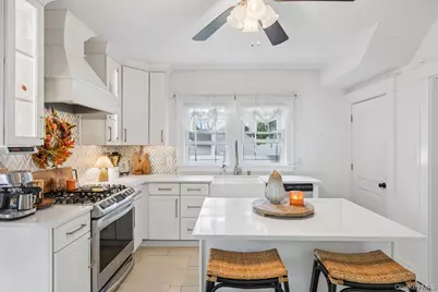 68 Lincoln Avenue, Sayville, NY 11782 - Photo 15