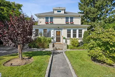 68 Lincoln Avenue, Sayville, NY 11782 - Photo 1