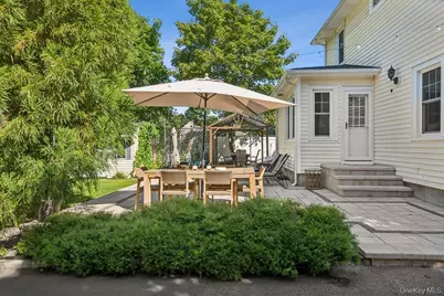 68 Lincoln Avenue, Sayville, NY 11782 - Photo 37