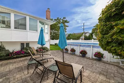 85 Jeffery Lane, Oceanside, NY 11572 - Photo 31
