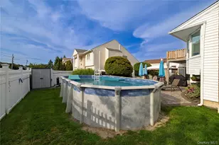 85 Jeffery Ln, Oceanside, NY 11572 - Photo 33