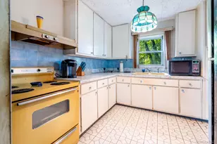 4 Charter Cir, Ossining, NY 10562 - Photo 5
