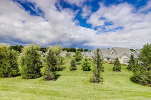 415 Gardenia Dr, Rhinebeck, NY 12572 - Photo 21