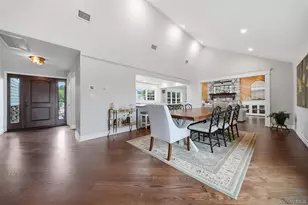 5 Renee Pl, Massapequa Park, NY 11762 - Photo 9