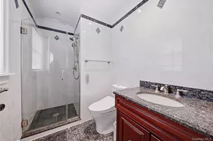 5 Renee Pl, Massapequa Park, NY 11762 - Photo 27
