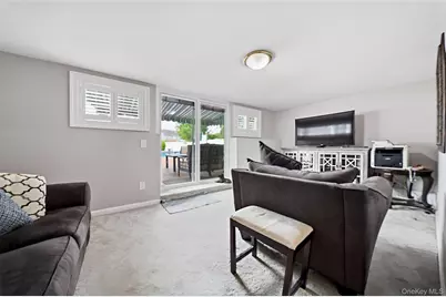 5 Renee Place, Massapequa Park, NY 11762 - Photo 17