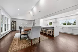 5 Renee Pl, Massapequa Park, NY 11762 - Photo 7