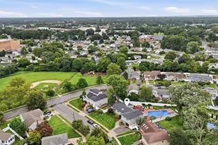5 Renee Pl, Massapequa Park, NY 11762 - Photo 39