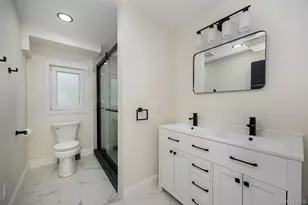 22 Henmond Blvd, Poughkeepsie, NY 12603 - Photo 15