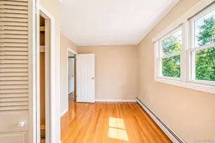 96 Oak St, Centereach, NY 11720 - Photo 31