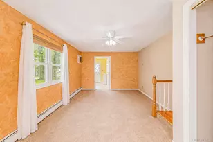 96 Oak St, Centereach, NY 11720 - Photo 21