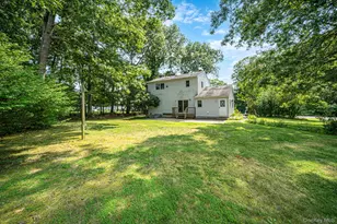 96 Oak St, Centereach, NY 11720 - Photo 9