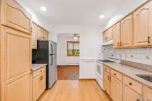 96 Oak St, Centereach, NY 11720 - Photo 17