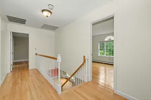 4 Sugar Hollow Ct, Katonah, NY 10536 - Photo 21