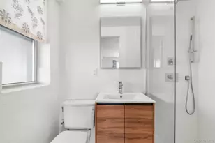 2 Washington Square, Larchmont, NY 10538 - Photo 17