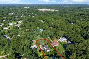 187 Oak St, Medford, NY 11763 - Photo 45