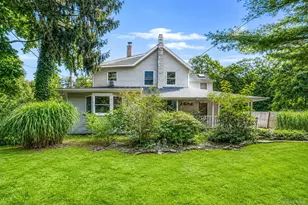 187 Oak St, Medford, NY 11763 - Photo 3